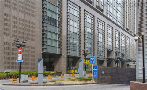 中银集团凯恒中心立面