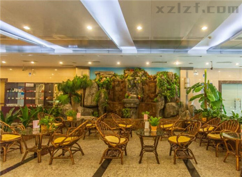 鸿基世业商务酒店 立面
