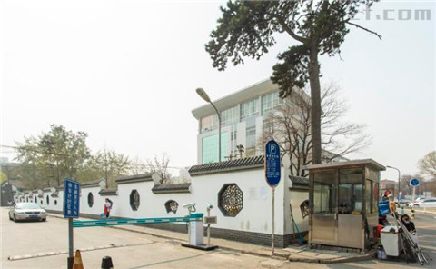 北京化工大学西校区立面