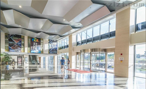 中视云投大厦立面