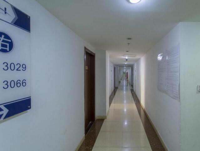 丰宝恒大厦（原名成果酒店）立面