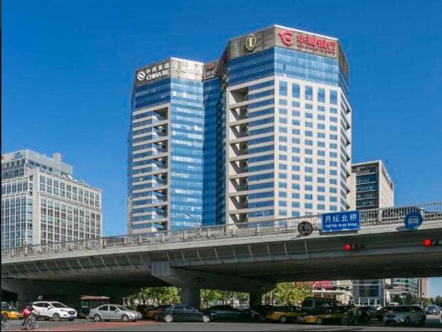 中国再保险大厦立面