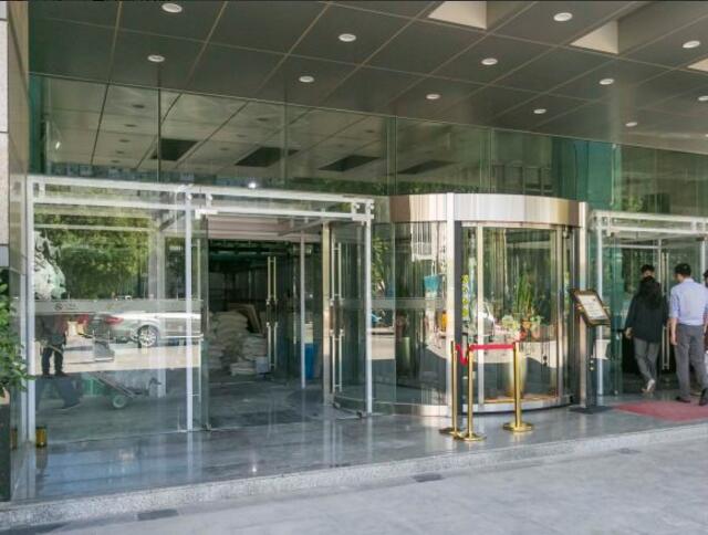 中国再保险大厦立面