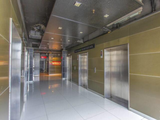 左岸工社（中关村图书大厦）立面
