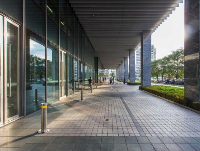 利星行中心立面