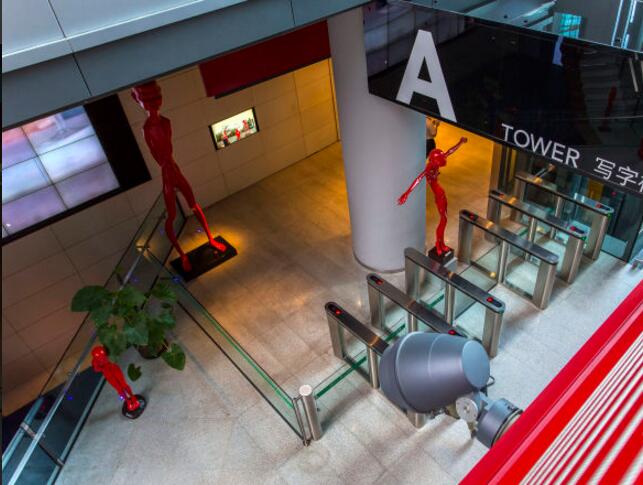 侨福芳草地大厦大厅