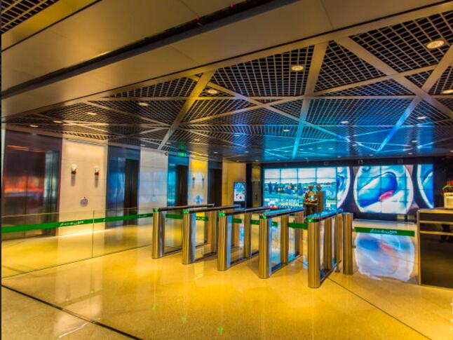 侨福芳草地大厦大厅入口