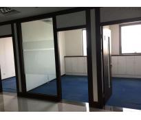 新华保险大厦写字楼中等装修283㎡