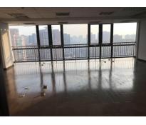 首科大厦写字楼中等装修2540㎡