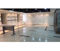 华声国际大厦写字楼中等装修222㎡