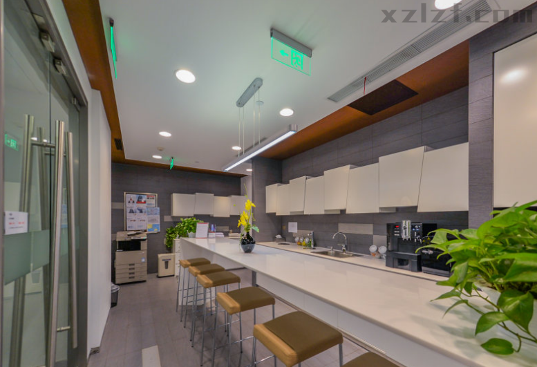 雷格斯（DRC外交办公大楼）