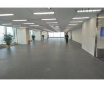 正大中心写字楼毛坯2400㎡