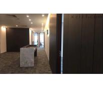 北京中海广场（CBD）写字楼中等装修1039㎡