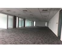 北京中海广场（CBD）写字楼中等装修1039㎡