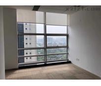 腾达大厦写字楼中等装修908㎡