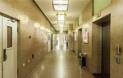 扑满山1号楼（写字楼）扑满山电梯