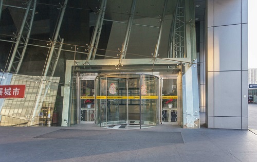 洛克时代中心大门