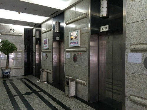 豪景大厦电梯