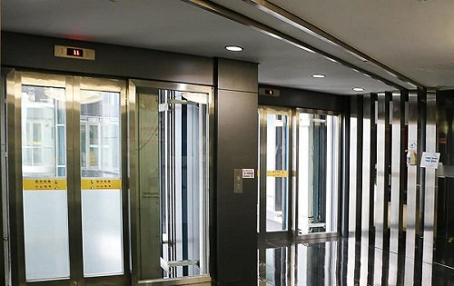 中国技术交易大厦（第三极大厦）中国技术交易大厦大门