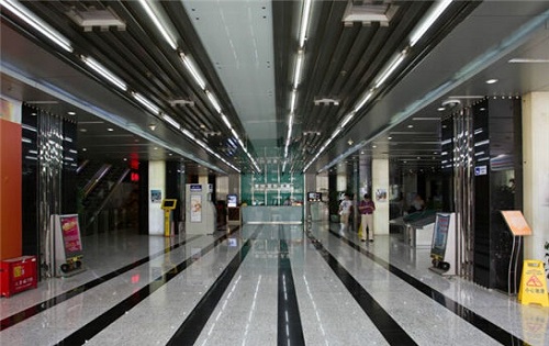 学院国际大厦内部