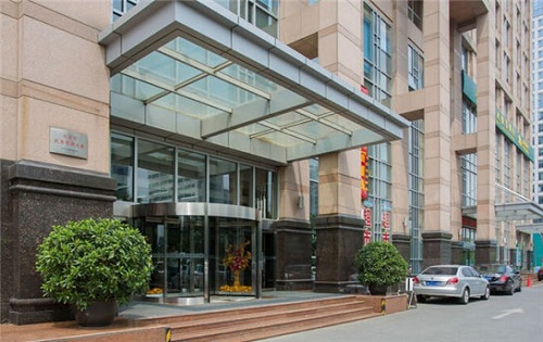 学院国际大厦厦门口