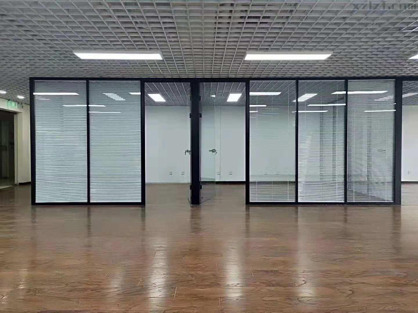 20715