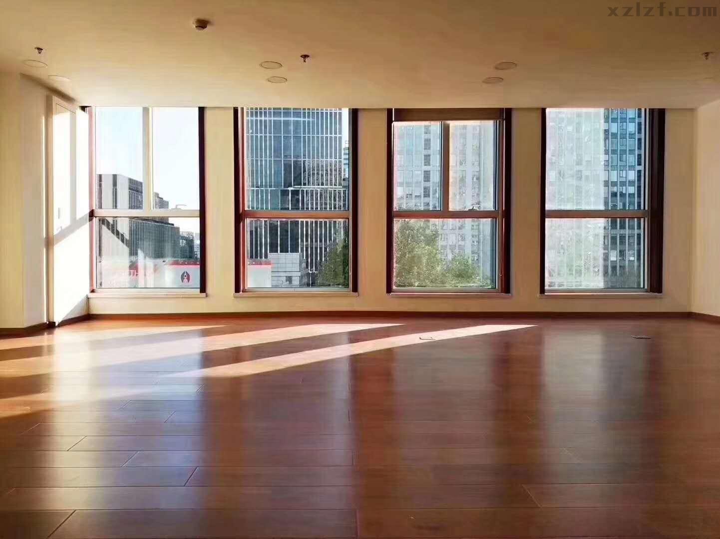 21860