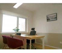 SOHO现代城（B座C座）写字楼中等装修215㎡