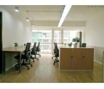 SOHO现代城（B座C座）写字楼中等装修215㎡