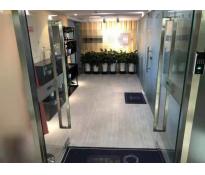 嘉铭中心写字楼中等装修346㎡