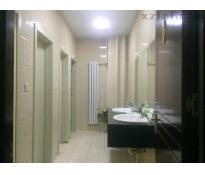 将台新港大厦写字楼中等装修2550㎡