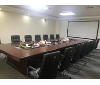 盈科中心写字楼中等装修790㎡