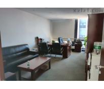 华贸中心商务楼（世服宏图）写字楼中等装修567㎡