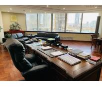 中国电子大厦写字楼中等装修700㎡