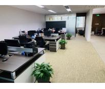 中国电子大厦写字楼中等装修700㎡