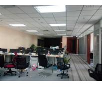 理想国际大厦写字楼中等装修580㎡