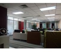 理想国际大厦写字楼中等装修580㎡