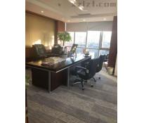 理想国际大厦写字楼中等装修560㎡