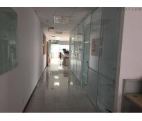 企发大厦写字楼中等装修300㎡