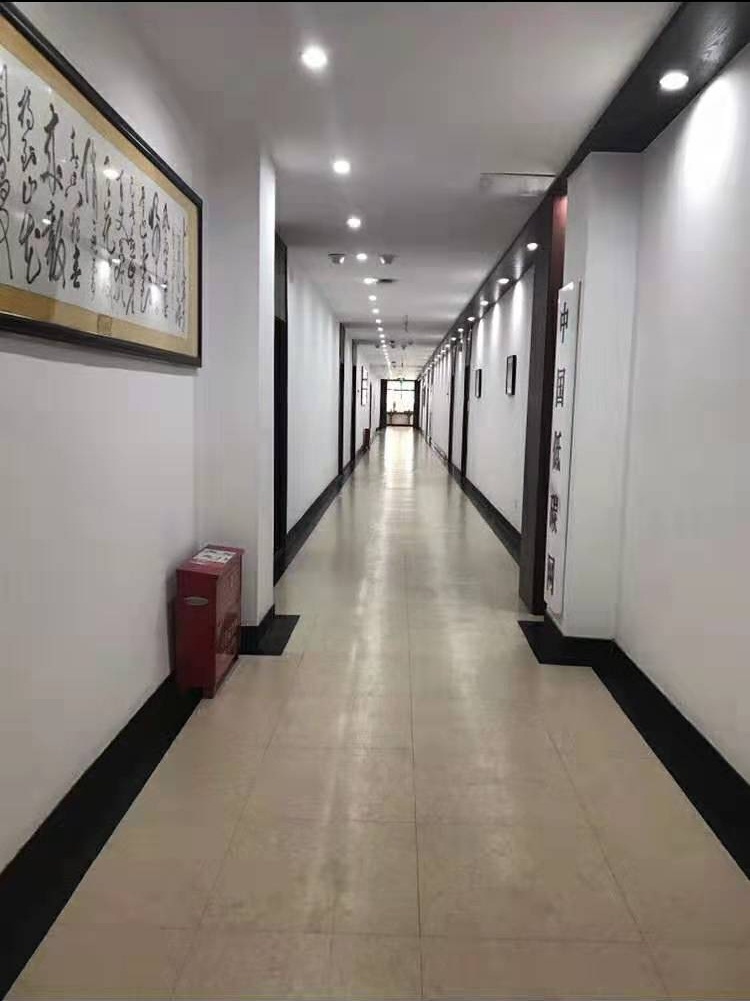 钢设总院大楼立面