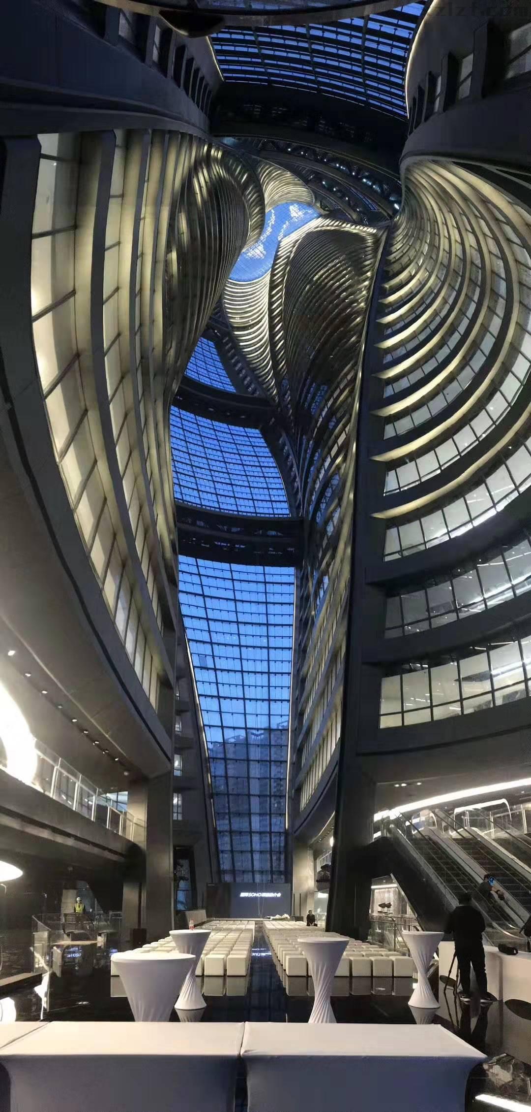 「北京丽泽soho600㎡写字楼/办公楼出租,可容纳工位60 ~ 100个/不可